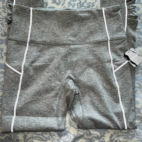 ❄️SOLD❄️- FREE PEOPLE High-Rise 7/8 You're A Peach Leggings SZ. M - Picture 5 of 14